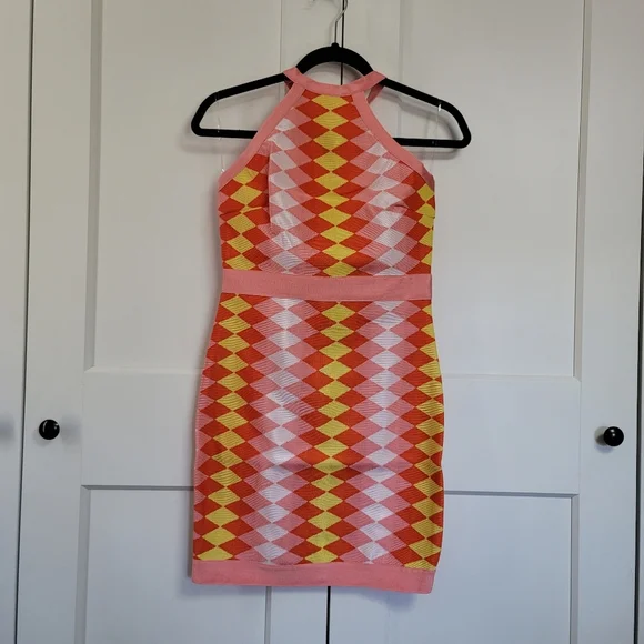 Wow couture bodycon dress - Picture 3 of 9